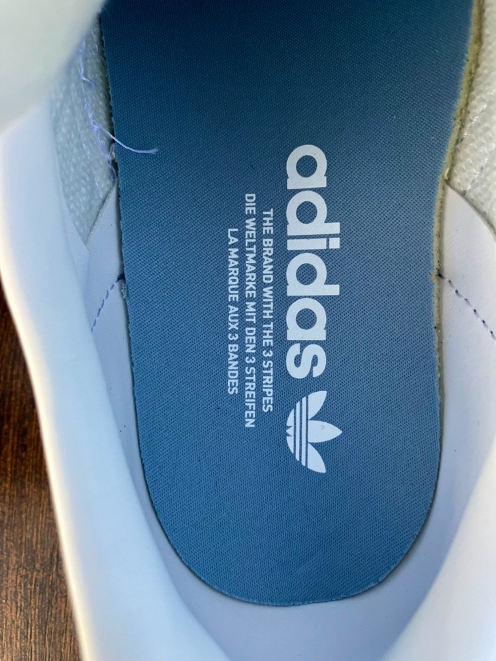 Adidas Gazelle ‘Tactile Blue White’ – Men’s Sz 7, Woman’s Sz 9, NEW - Picture 8 of 9
